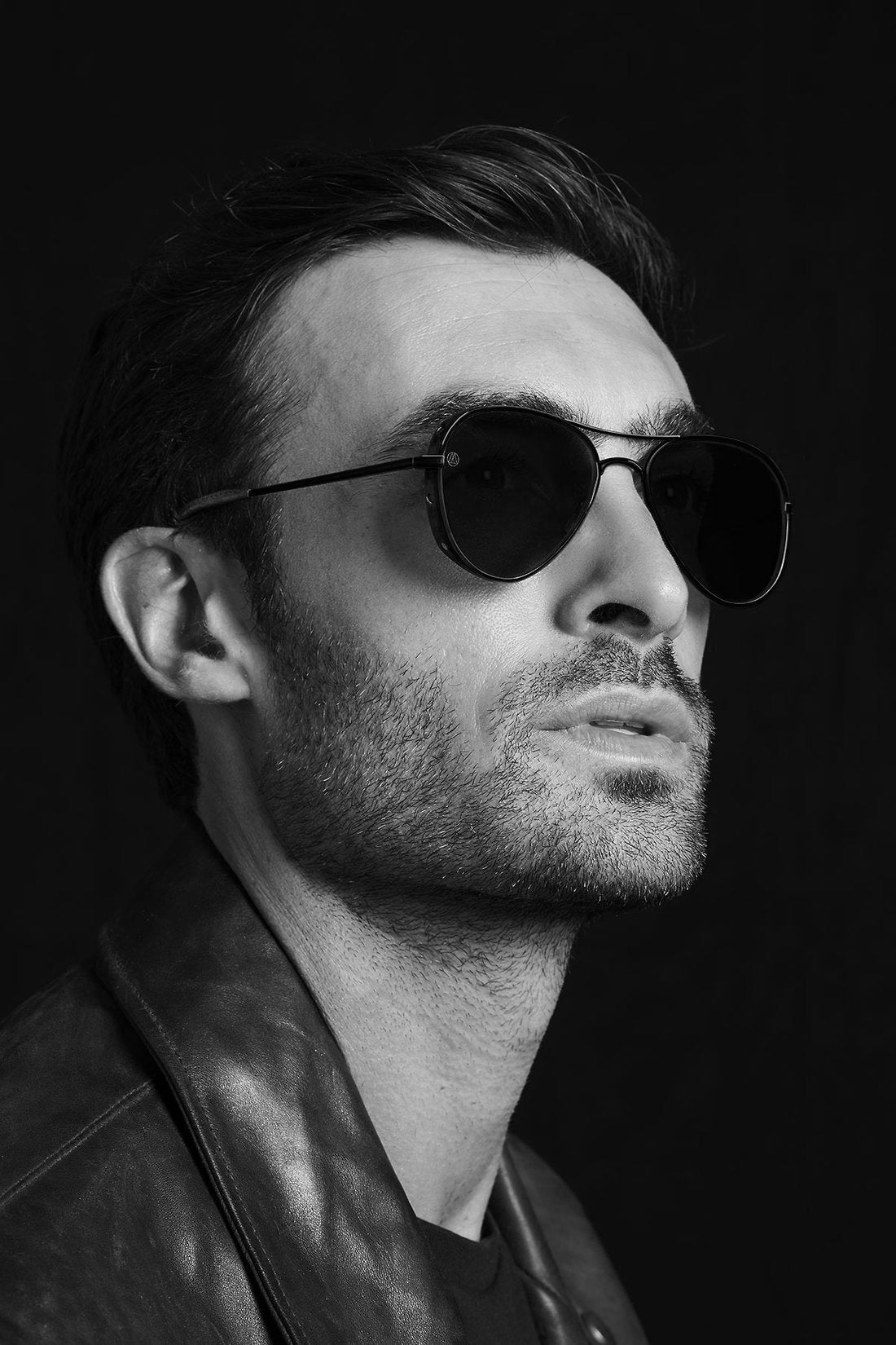 8M5 SERIES - SPOILER