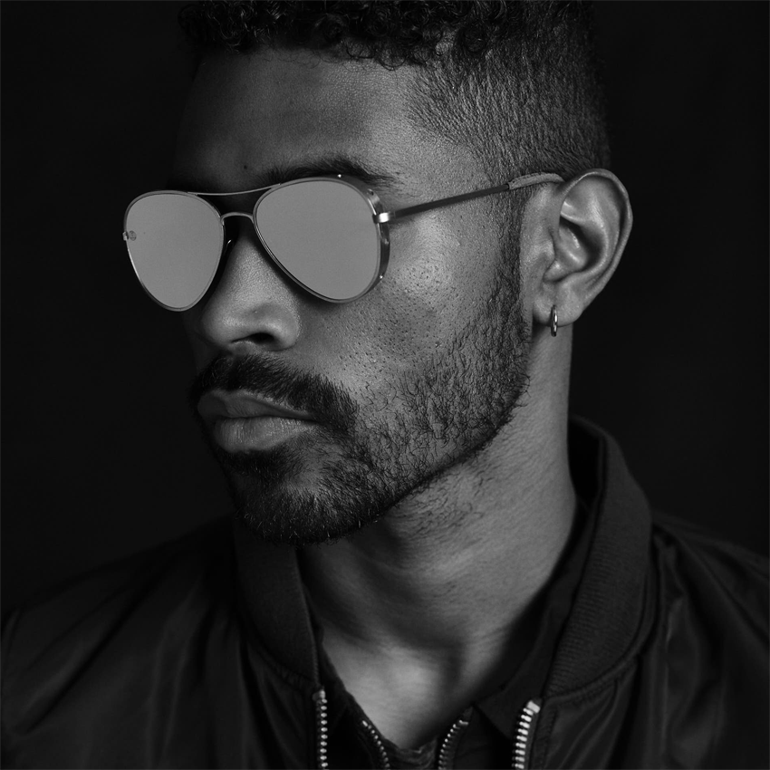 8M5 SERIES - SPOILER